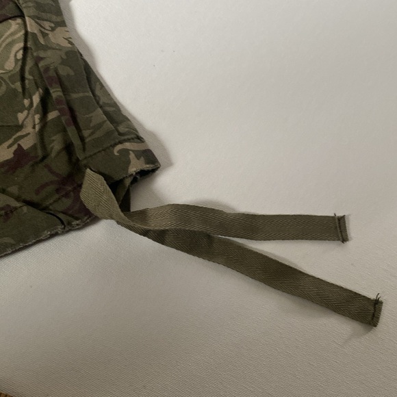 NWT & Vintage Levi’s Camouflage Tab Twills Capri Length Pants - Picture 8 of 11